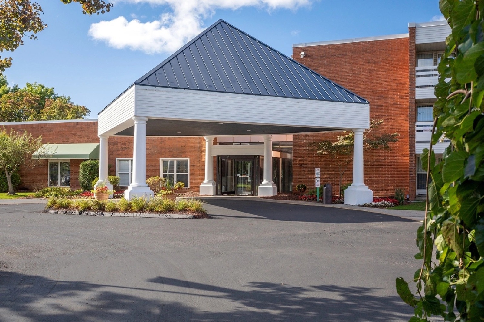 The Park at Franklin senior living community building